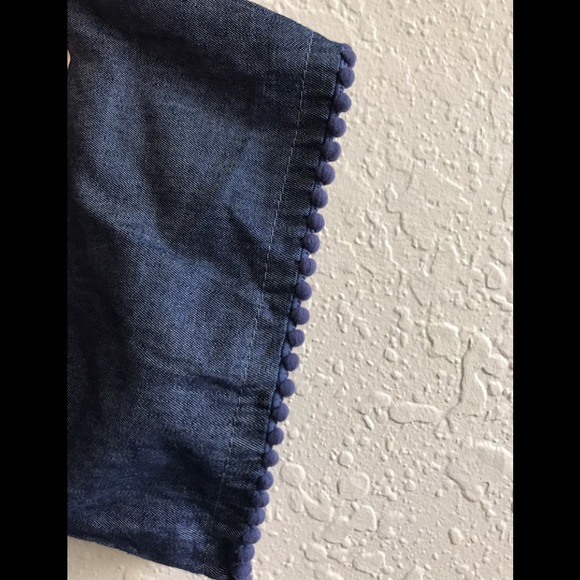 Chambray off the shoulder dress - Picture 2 of 3